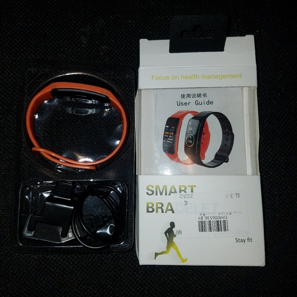 B1/B4 Smart Bracelet/Watch China version of Fitbit sports tracker - Picture 3 of 6